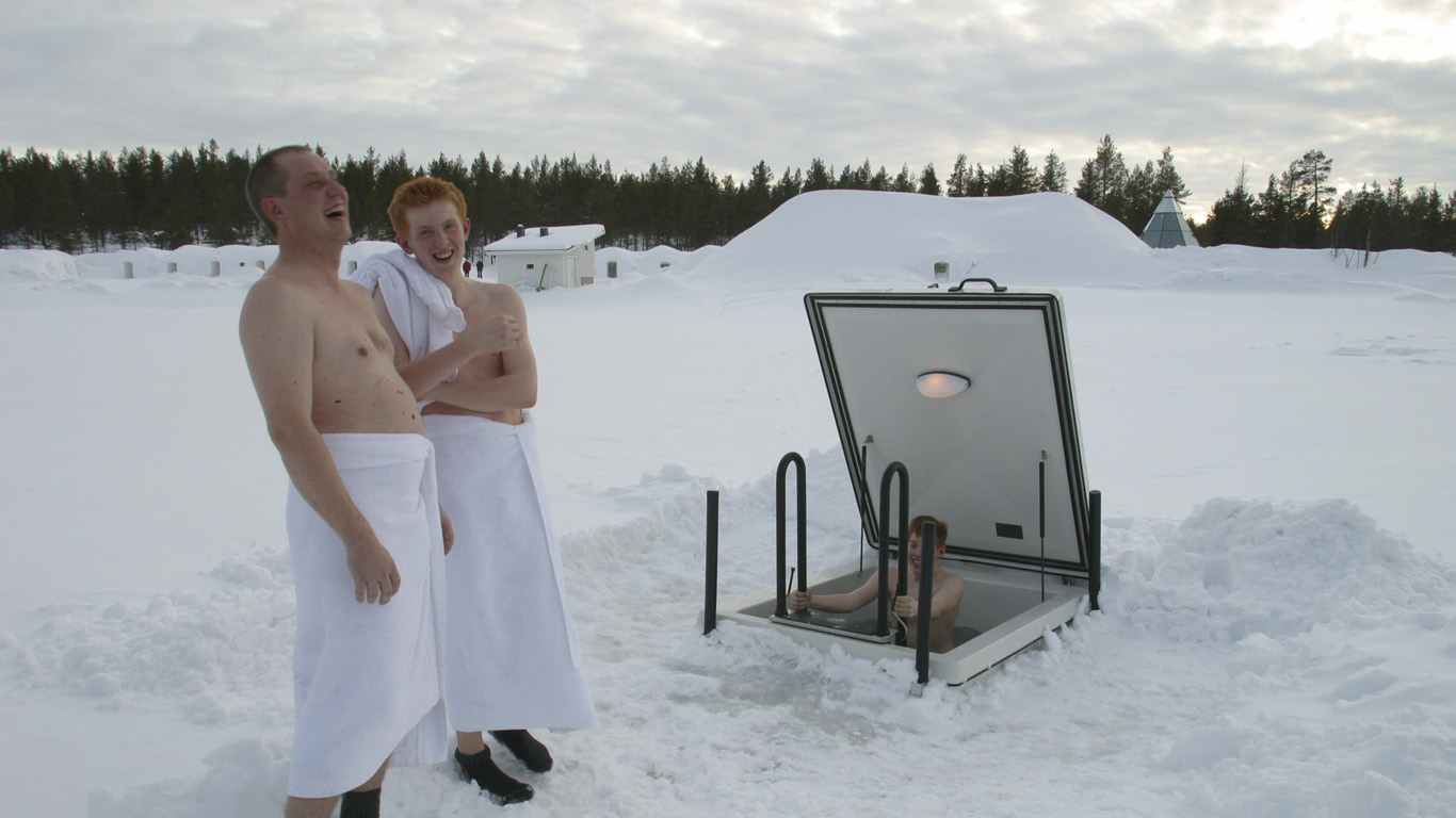 Esitellä 71+ imagen kakslauttanen arctic resort sauna